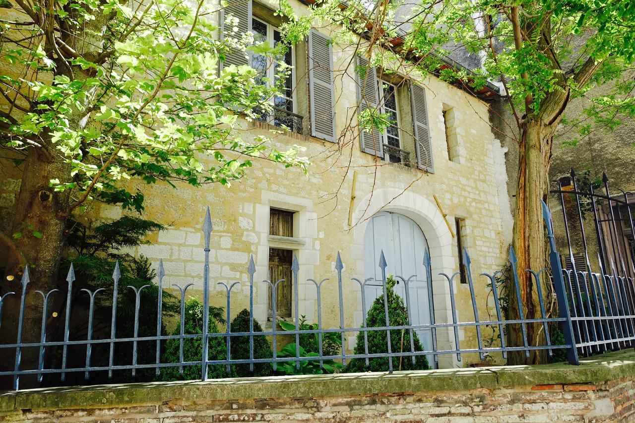 Bed and Breakfast Le Jardin De La Cathedrale Труа Экстерьер фото